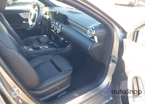 2020 Mercedes-Benz A 220 4Matic from USA, damaged, VIN WDD3G4FB5LW038503